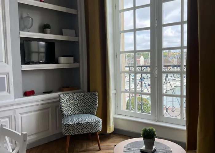 Le Panorama De La Vicomte Apartment